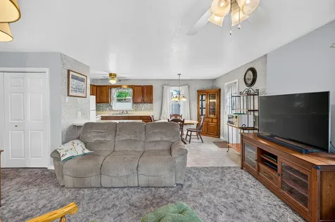 229 1st Street Broadway VA 22815