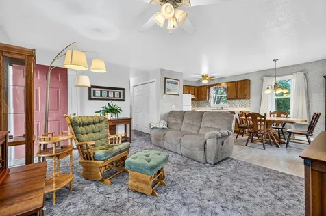 229 1st Street Broadway VA 22815
