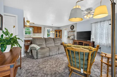 229 1st Street Broadway VA 22815