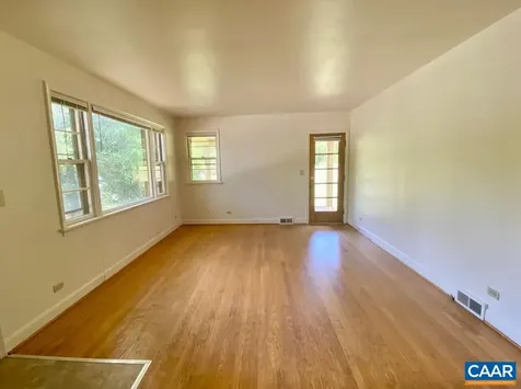 912 Saint Charles Avenue Charlottesville VA 22901