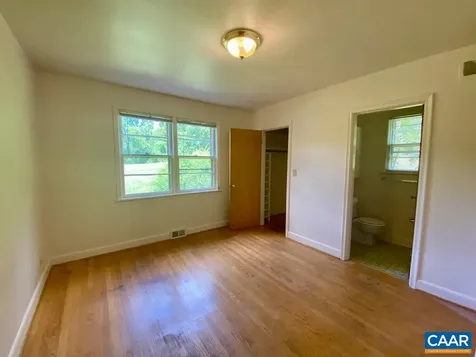 912 Saint Charles Avenue Charlottesville VA 22901