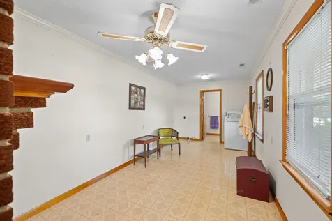 15 York Avenue Stuarts Draft VA 24477