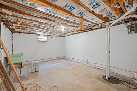 15 York Avenue Stuarts Draft VA 24477