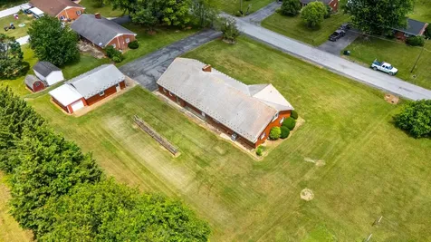 15 York Avenue Stuarts Draft VA 24477