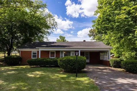2275 Us Hwy 211 W Luray VA 22835