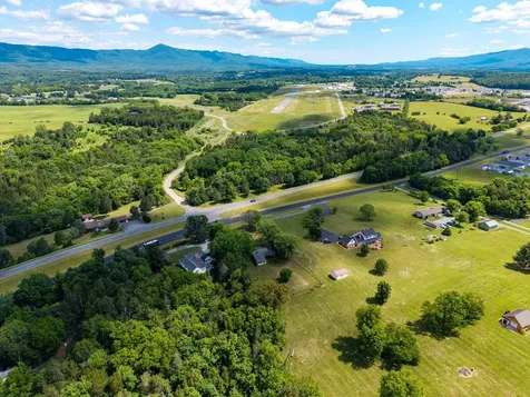 2275 Us Hwy 211 W Luray VA 22835