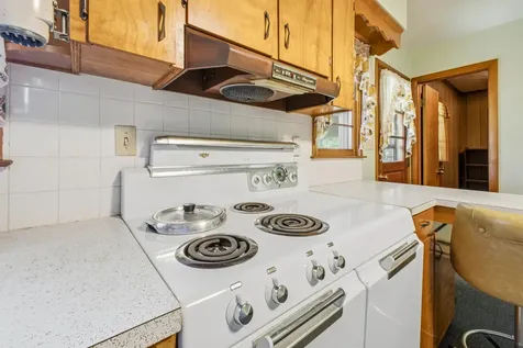 2275 Us Hwy 211 W Luray VA 22835