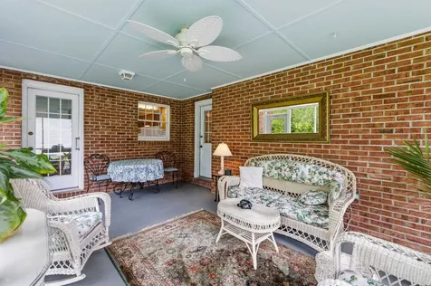 415 Kern Street Woodstock VA 22664