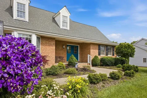 415 Kern Street Woodstock VA 22664