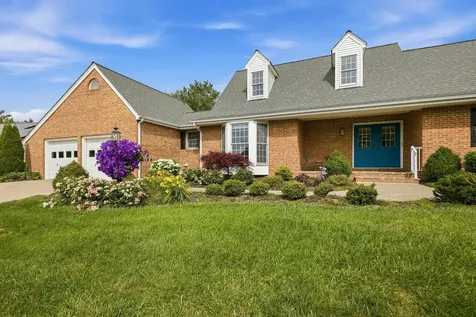 415 Kern Street Woodstock VA 22664
