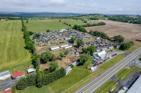 16209 North Valley Pike New Market VA 22844