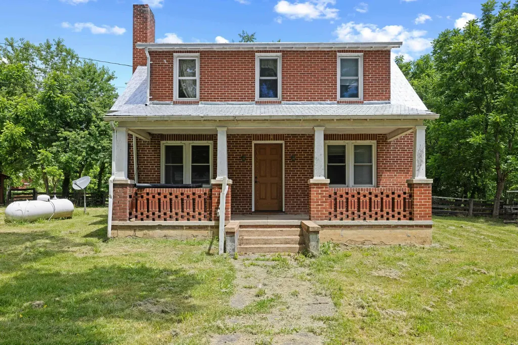 221 Chapel Road Churchville VA 24421