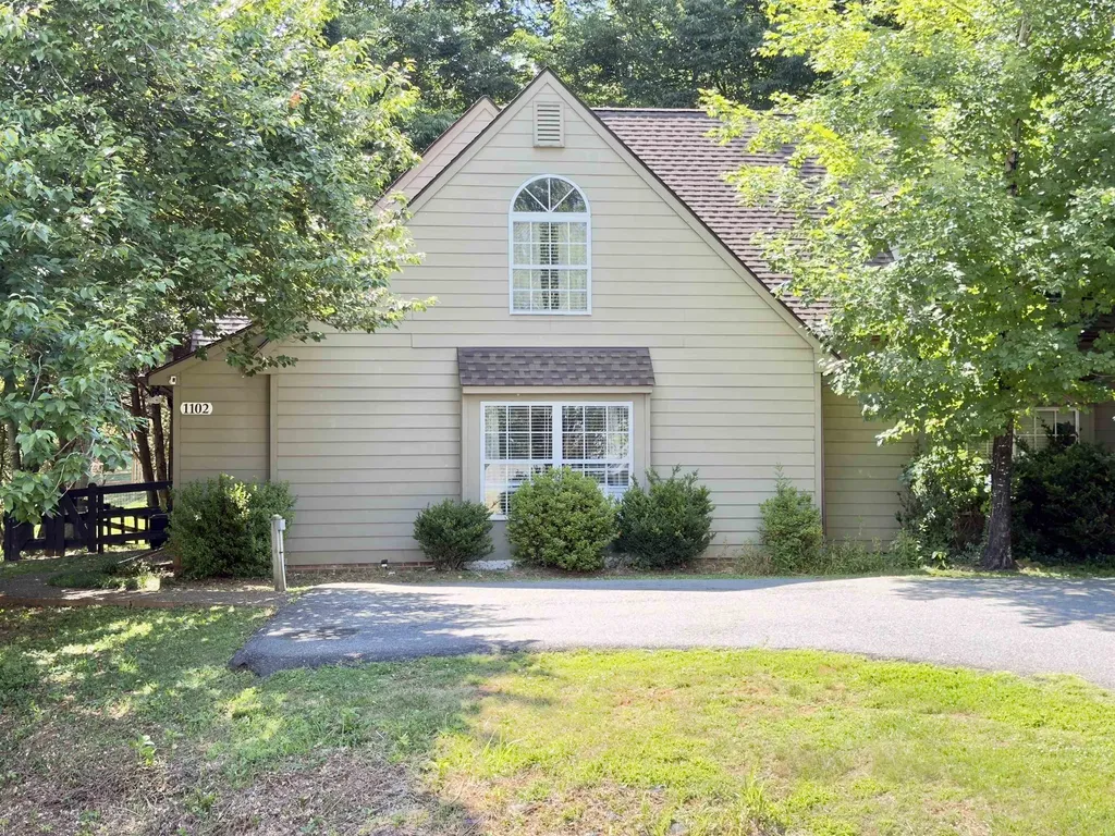 1102 Amber Ridge Road Charlottesville VA 22901