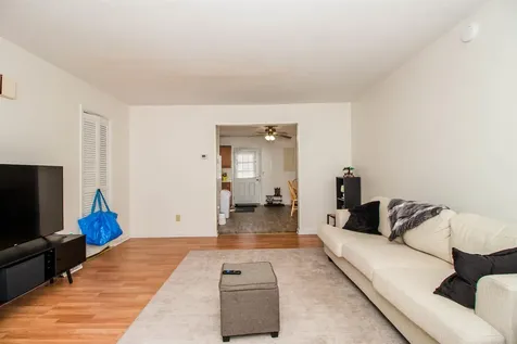839 Vine Street Harrisonburg VA 22802
