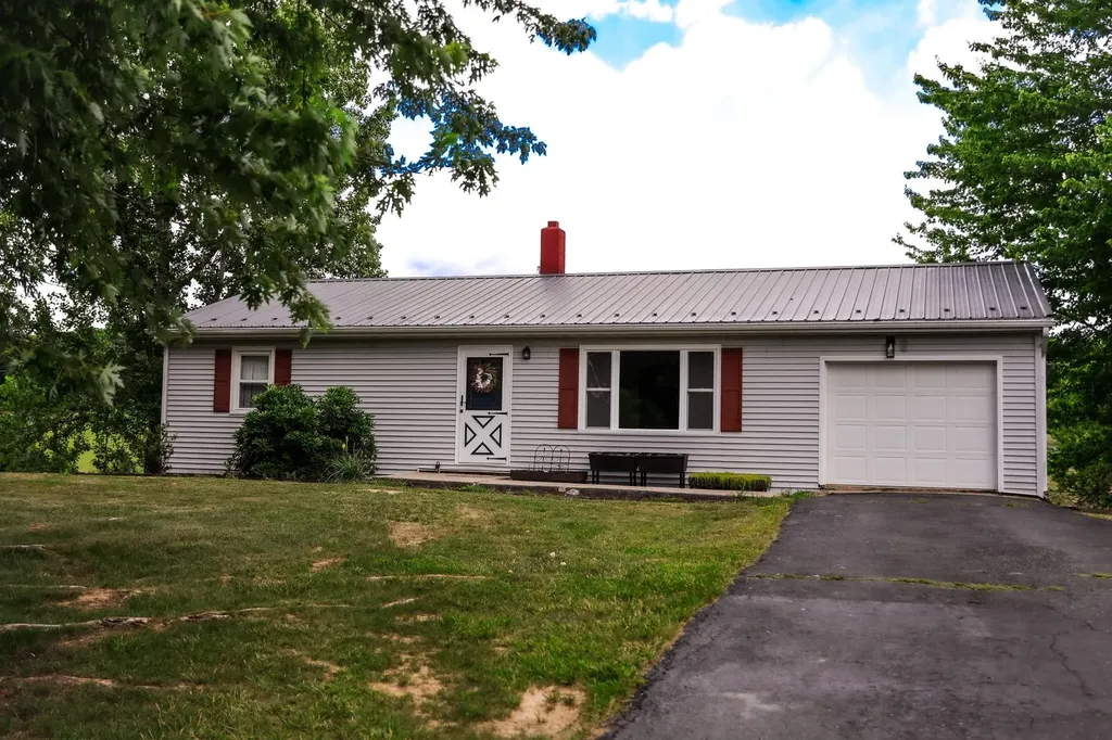 3592 Old Greenville Road Staunton VA 24401