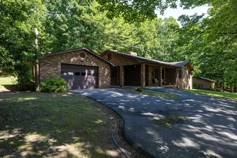 2416 Newport Road Shenandoah VA 22849