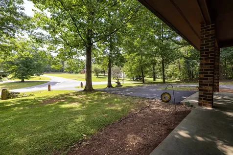 2416 Newport Road Shenandoah VA 22849
