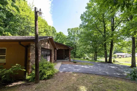 2416 Newport Road Shenandoah VA 22849