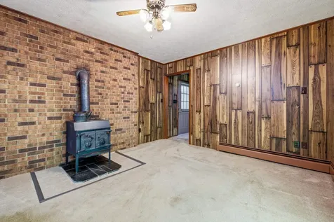 2416 Newport Road Shenandoah VA 22849