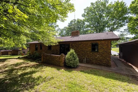 2416 Newport Road Shenandoah VA 22849