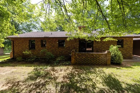 2416 Newport Road Shenandoah VA 22849