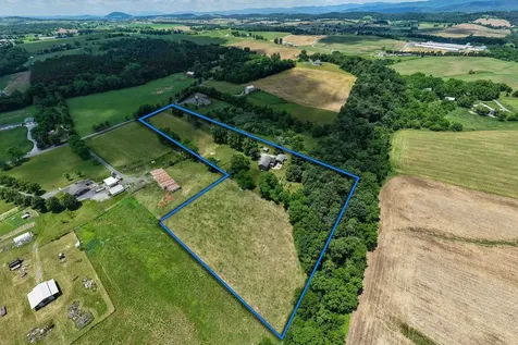 3980 Greenmount Road Rockingham VA 22802