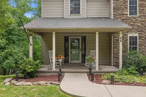 88 Pin Oak Lane Mt Jackson VA 22842