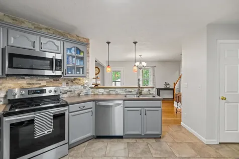88 Pin Oak Lane Mt Jackson VA 22842
