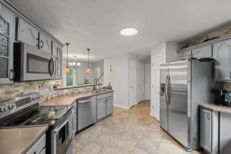 88 Pin Oak Lane Mt Jackson VA 22842