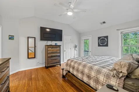 88 Pin Oak Lane Mt Jackson VA 22842