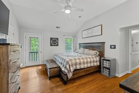 88 Pin Oak Lane Mt Jackson VA 22842