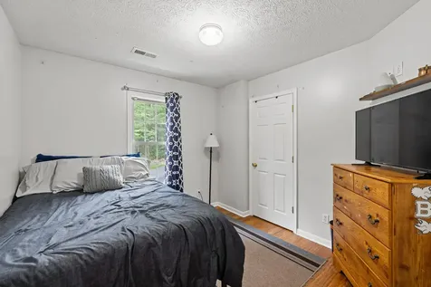 88 Pin Oak Lane Mt Jackson VA 22842