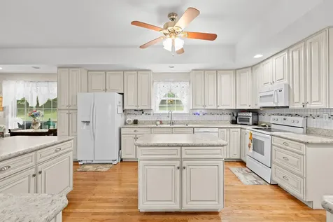256 Skylar Lanes Way Winchester VA 22603