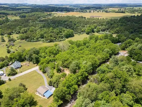 456 Dabneys Road Raphine VA 24472