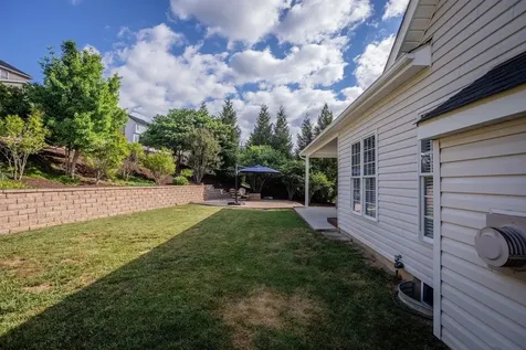 120 David Circle Penn Laird VA 22846