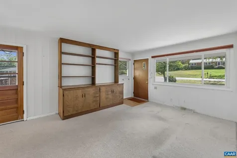 117 Buckingham Circle Charlottesville VA 22903