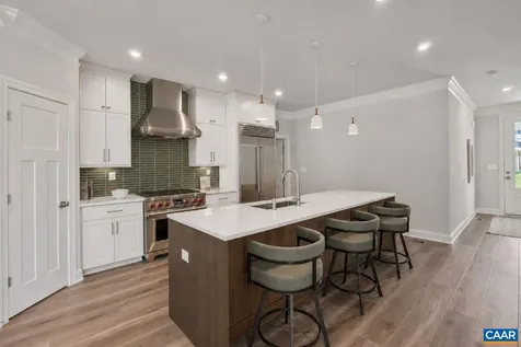4B-434 Belvedere Boulevard Charlottesville VA 22901