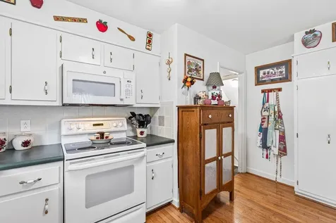 21 Stuart Avenue Stuarts Draft VA 24401