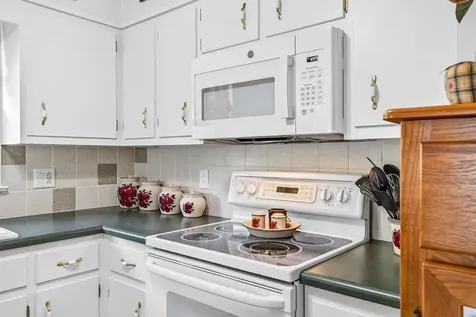 21 Stuart Avenue Stuarts Draft VA 24401