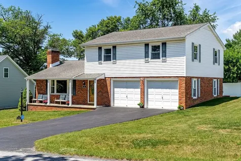 21 Stuart Avenue Stuarts Draft VA 24401