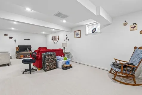 21 Stuart Avenue Stuarts Draft VA 24401