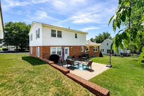 21 Stuart Avenue Stuarts Draft VA 24401