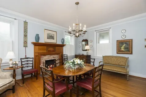 26 Fayette Street Staunton VA 24401