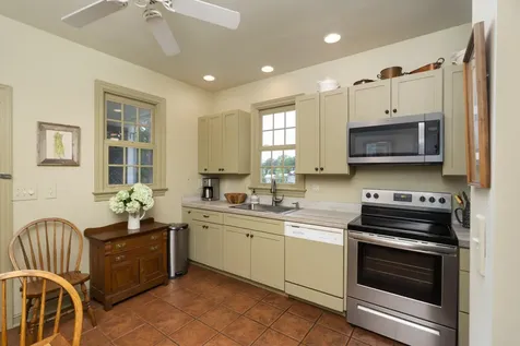 26 Fayette Street Staunton VA 24401