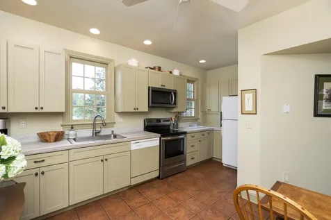 26 Fayette Street Staunton VA 24401
