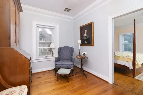 26 Fayette Street Staunton VA 24401