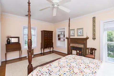 26 Fayette Street Staunton VA 24401