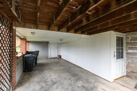 26 Fayette Street Staunton VA 24401