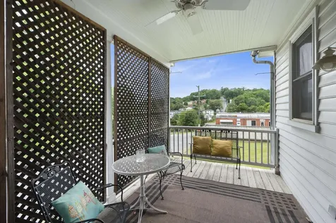 26 Fayette Street Staunton VA 24401