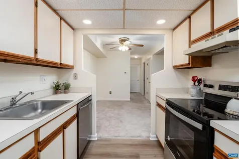 137 Green Turtle Lane Charlottesville VA 22901